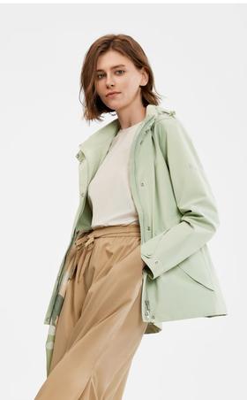 AIGLE艾高2024年春夏新款GORE-TEX防风防雨透汽时尚夹克冲锋衣女