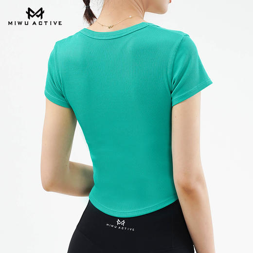 【清仓不退换】迷悟MW12T027简约时尚U领T恤 商品图6