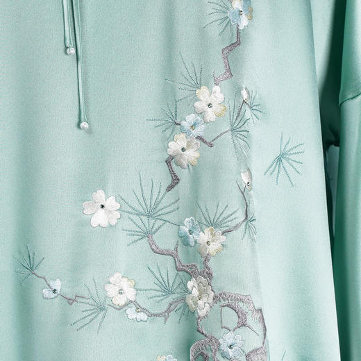 荷言HEYEN国风珠玑改良新中式蓝色上衣仿真丝醋酸梅花刺绣苏绣衬衣新品 商品图3