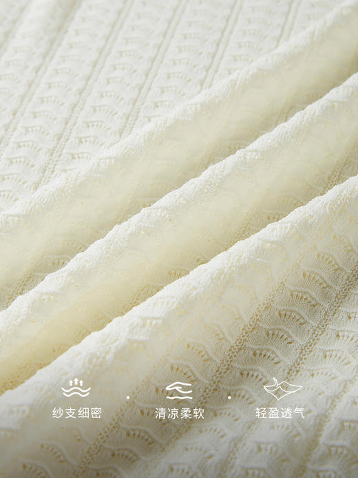 【专属特价】熙世界镂空花纹针织上衣女夏新款撞色圆领双曲纱线舒适透气小衫 商品图3