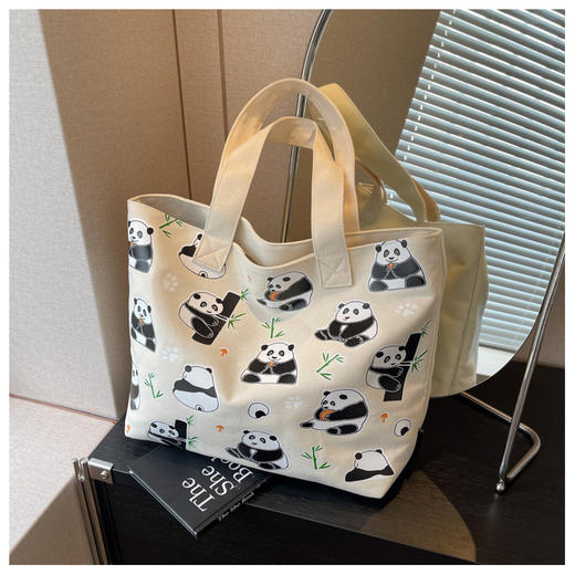 夏季【熊猫帆布包】大容量质感单肩包 斜挎托特购物袋 妈咪时尚休闲包 国庆出游户外 商品图3