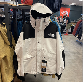 瑕疵THE NORTH FACE/北面 86 future light男士经典防水透气冲锋衣