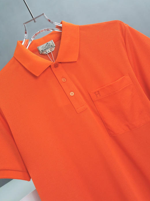 H马 2024春夏 字母刺绣小标 纯色丝光珠地棉 翻领短袖POLO衫 Z-11592 商品图6