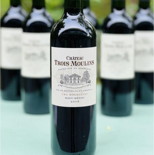 法国波尔多上梅多克中级庄三磨城堡梅洛赤霞珠干红葡萄酒；这款美酒，奔富母公司收购的法国卓越中级庄同门，金钟庄主亲自担当酿酒顾问，手工采摘，橡木桶熟化12个月，JS92分，WE90分的高分精品美酒~ 商品图5