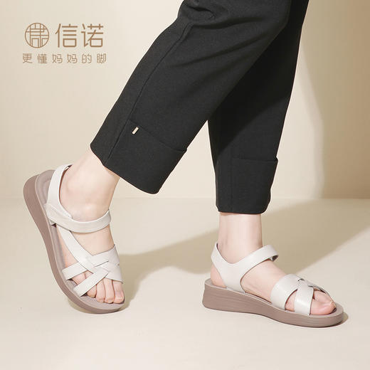 信诺 真皮舒适女鞋 2024新款夏季平底中老年凉鞋软底防滑妈妈鞋子L618-1 商品图3