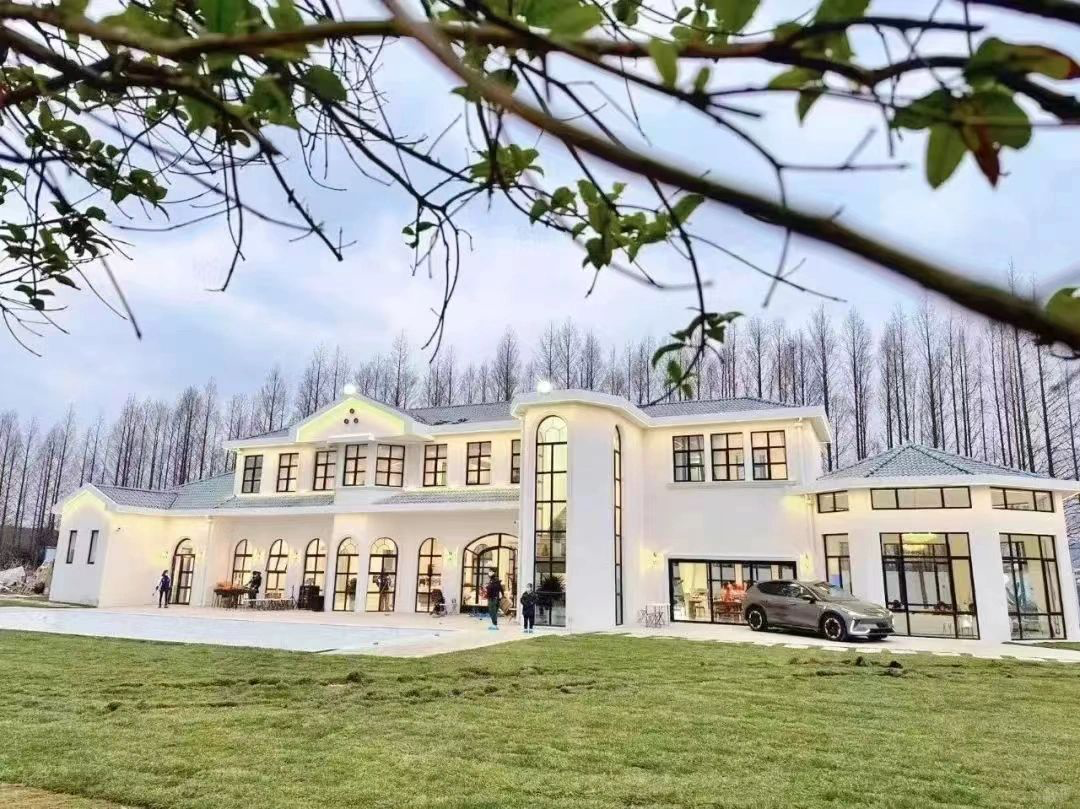 网红度假泳池别墅庄园