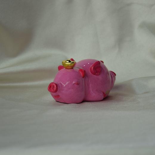 秦玮鸿《招财猪》小号 商品图3