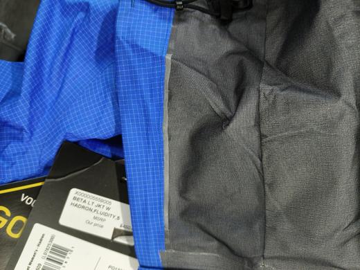 瑕疵ARC'TERYX/始祖鸟 Beta LT GTX 女士未来之壳连帽防雨冲锋衣28609 商品图2