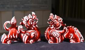 郎红貔貅摆件