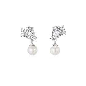 KADER卡蒂罗 在逃公主系列 流光郁金香耳钉 925银优雅花朵造型温柔春日设计耳饰 梦幻吸睛约会配饰 情人礼盒520