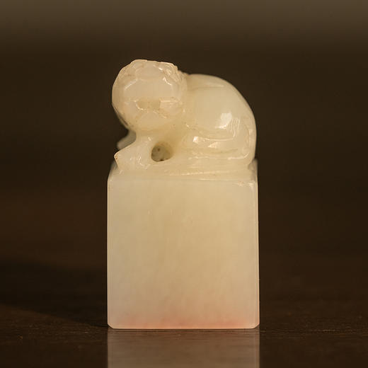 清 玉雕瑞兽钮印章 商品图4