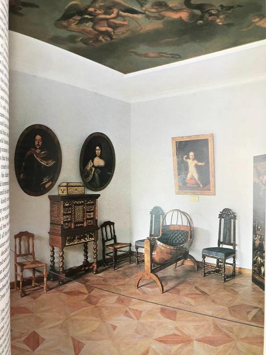 罗曼诺夫家族 约百幅插图 精装16开 商品图13