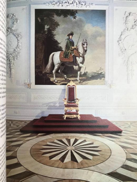 罗曼诺夫家族 约百幅插图 精装16开 商品图12