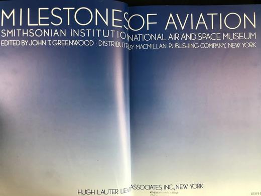 航空里程碑：史密森学会国家航空航天博物馆 数百幅插图 精装8开 商品图2