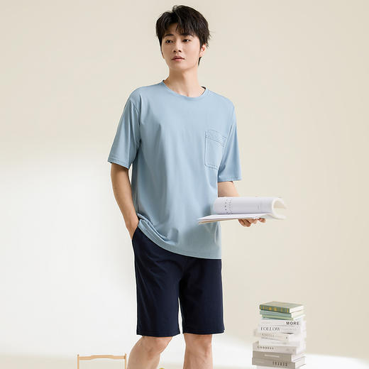 康妮雅男式短袖短裤套头套装 商品图0