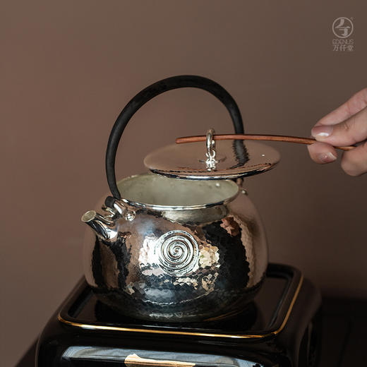 锤纹泉眼壶·银壶（小） 商品图1