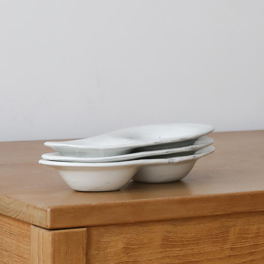 中国 钟友健 化妆土系列 马克杯手握杯餐盘豆皿 葡萄青花小蛇俏皮日用 商品图2