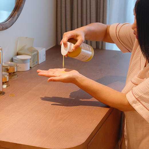 【预售15~20天】买1瓶即赠50ml旅行装~芳疗植物精油洗发水洗发露  无硅油，无合成香精，去屑去油，柔顺护润，洗护合一 商品图4