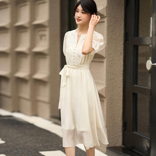 米思阳2025夏季新款优雅气质莱赛尔国风连衣裙刺绣设计感裙子0825 商品图1