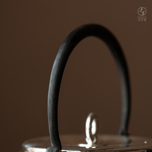 锤纹泉眼壶·银壶（小） 商品图6