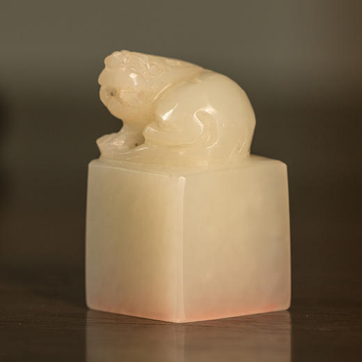 清 玉雕瑞兽钮印章 商品图2