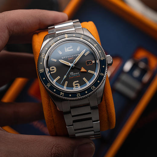 新款SPINNAKER三角帆复古双色圈GMT自动机械手表钢带夜光防水5132 商品图3