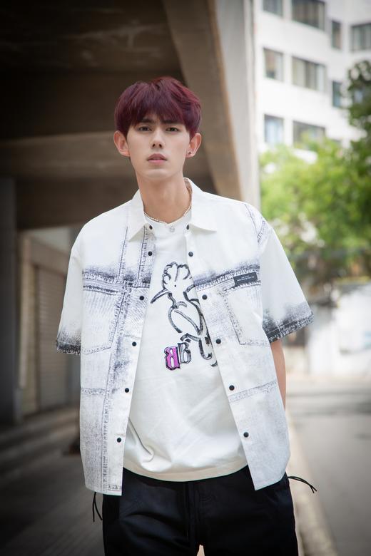 W421122151时尚印花短袖衬衫 商品图3