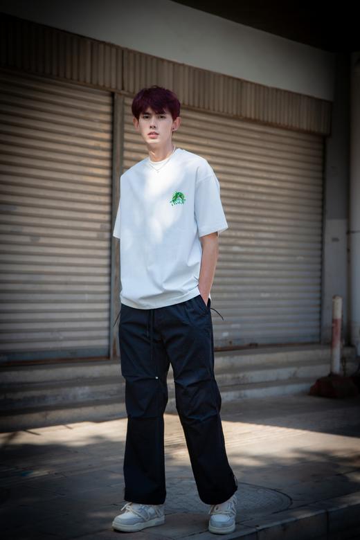 W422512013宽松印花短袖T恤 商品图3