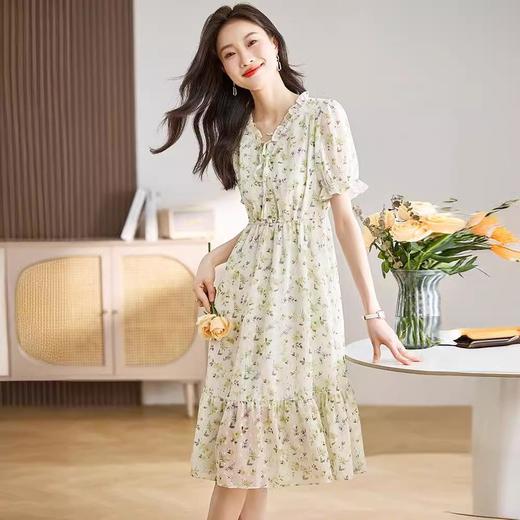 绝美碎花连衣裙女2024夏季新款法式气质长裙温柔风雪纺裙子 商品图3