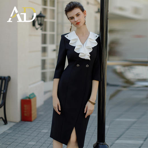 AD职业装气质女神范连衣裙高端荷叶边开叉复古小黑裙赫本风西装裙 商品图0