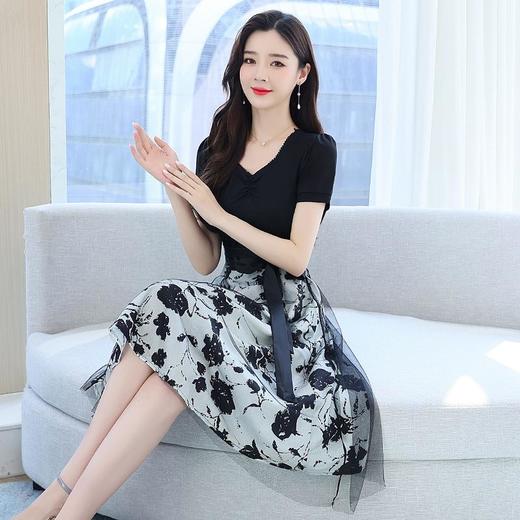 假两件连衣裙夏短袖2024新款高级感气质减龄洋气收腰显瘦A字裙子 商品图3