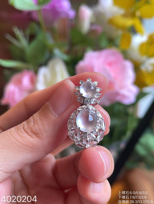 4020204，玻璃蛋面吊坠。具体价格微信咨询 商品图3
