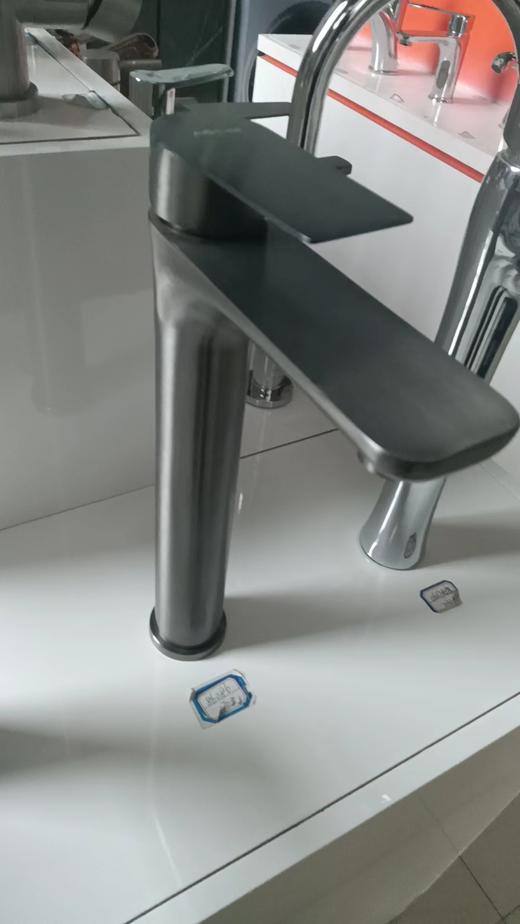 格朗 面盆龙头 灰 高脚 86086 商品图0