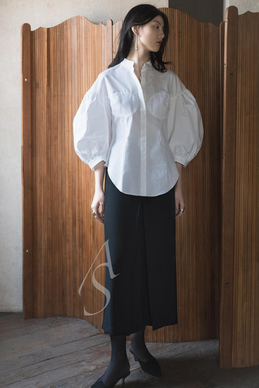 Ashlyn 白色PACEY立领花苞袖衬衫 商品图3