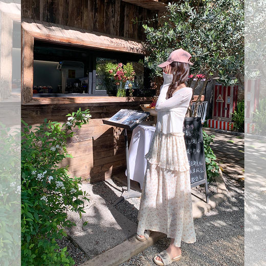 <曾小咸推荐>微信粉丝秒杀专场 仅此今天 活动结束下架 【时髦调性】可拆卸带花胸针开衫 日常109.99 立降60 元 今天秒杀价49.99 ！！ 商品图4