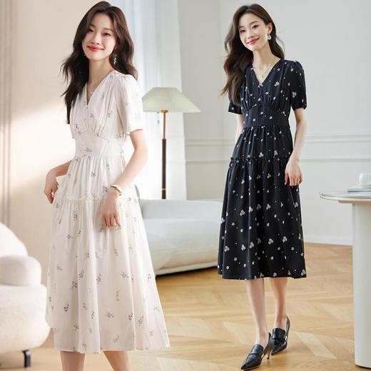 茶歇法式碎花连衣裙女2024夏季新款黑色中长款V领气质显瘦长裙子 商品图0