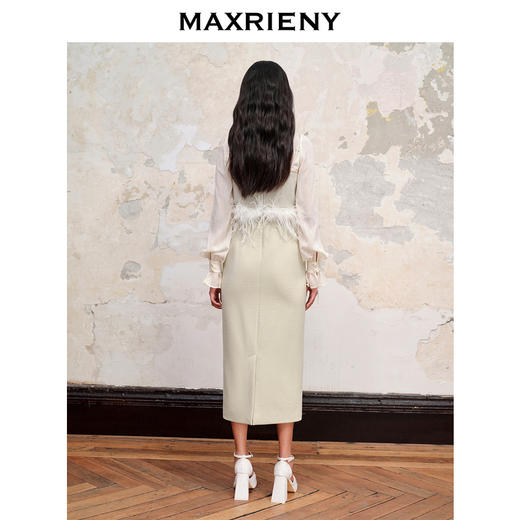 【商场同款】MAXRIENY新中式包臀半裙23秋冬新款国风古典气质裙子(货号:MC88SK512) 商品图3