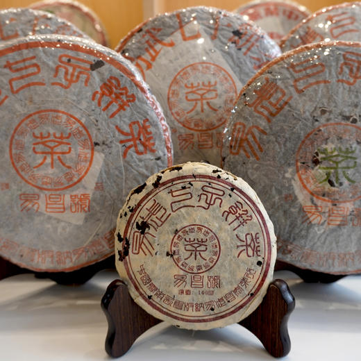 99易昌号小饼普洱老生茶 标杆老易武经典 断层半个世纪的易武茶 重新回到舞台中心  价格好 干仓真品  标价为一片的价格 商品图4