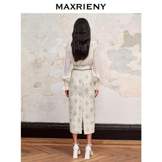 【商场同款】MAXRIENY月光旋裙仙美国风半裙23秋冬新款新中式裙子(货号:MC88SK513) 商品图3