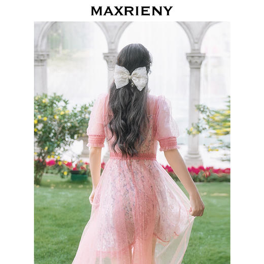 MAXRIENY缎面半袖茶歇裙夏碎花V领连衣裙设计感(货号:MC87DR342) 商品图3