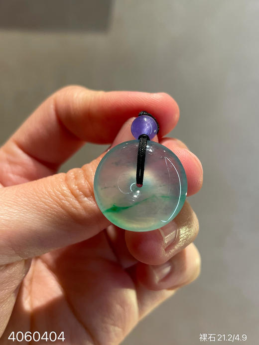 4060404，近玻璃飘翠平安扣裸石。具体价格微信咨询 商品图2