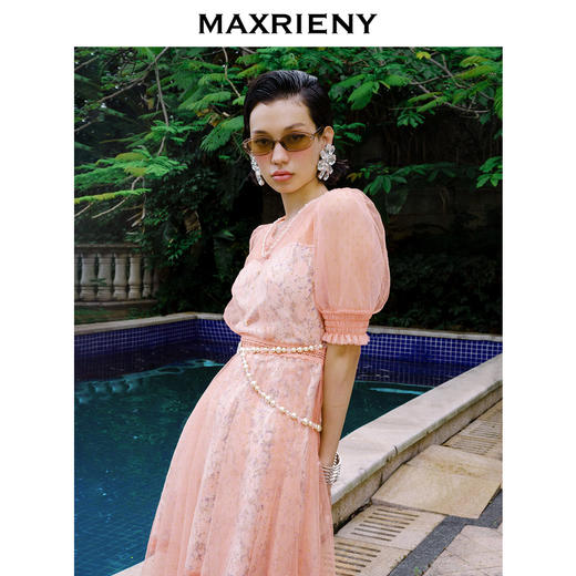 MAXRIENY缎面半袖茶歇裙夏碎花V领连衣裙设计感(货号:MC87DR342) 商品图1