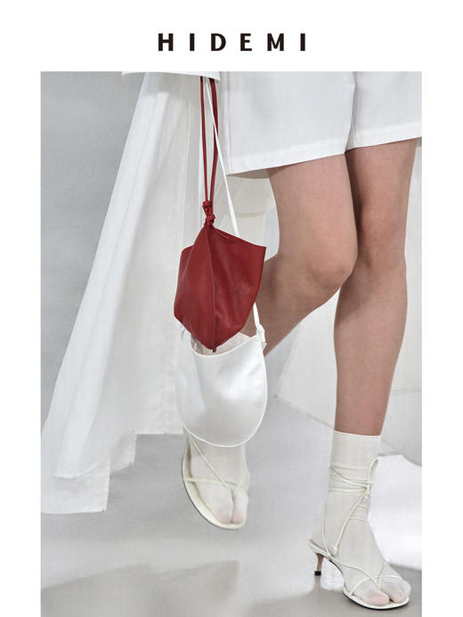 HIDEMI 【娜扎同款】昨日我是月亮系列极简流线感月牙包 中号/小号 商品图8