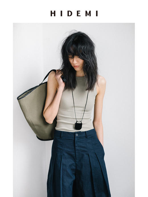 HIDEMI 【董生活同款】超显瘦小圆领收身弹力坑条针织短款背心 豆沙灰绿/炭灰蓝黑/白色 商品图8