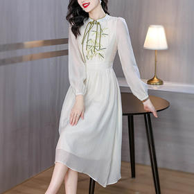 AHM-8276新中式国风气质显瘦长裙夏季新款重工刺绣高级感别致连衣裙