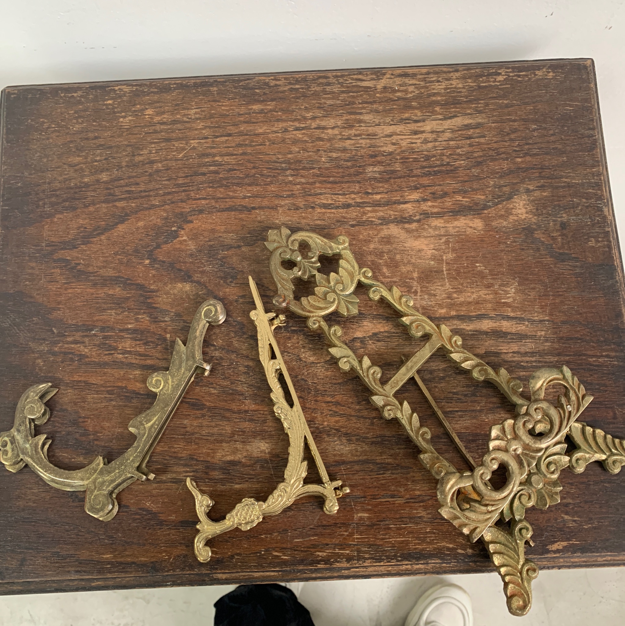 古董黄铜盘架画架