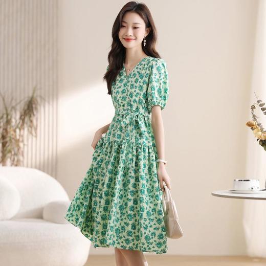 盐系法式复古碎花连衣裙女夏2024新款气质收腰显瘦雪纺初恋长裙子 商品图1