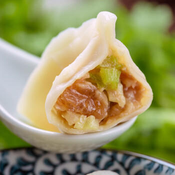 吴大娘 大娘水饺手工捏制芹菜猪肉水饺40只 700g   早餐夜宵速冻饺子 商品图1