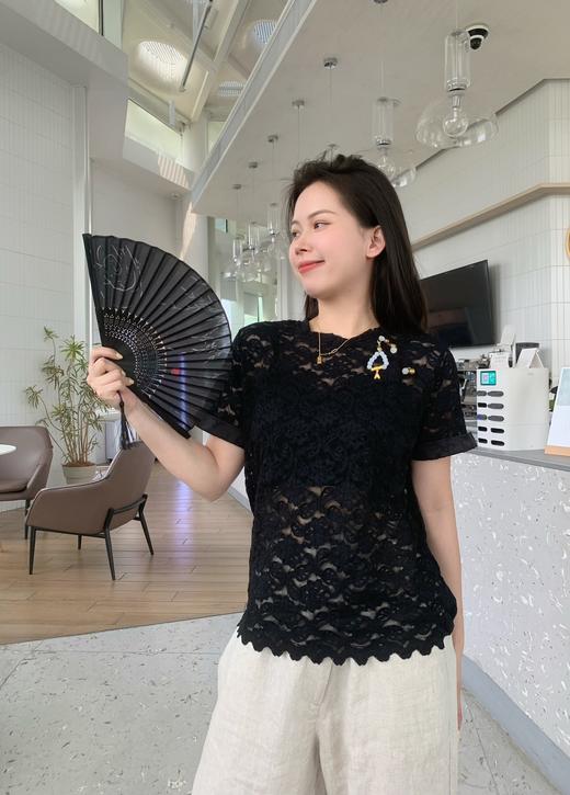圆领装饰订珠蕾丝花短袖衫 3522040012 商品图0