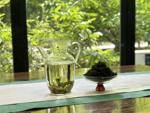 清新绿茶｜【江头贡茶】明前特级/生态绿茶/绿色天然，色泽墨绿油亮，滋味鲜醇爽口，香气馥郁，回甘持久～环保简易牛皮纸袋装，净含量：250g 商品图3
